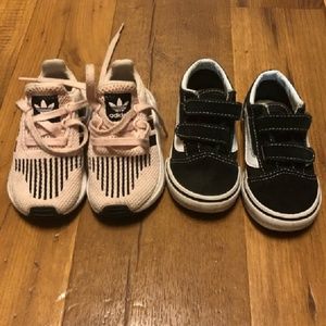 Toddler size 7 sneakers